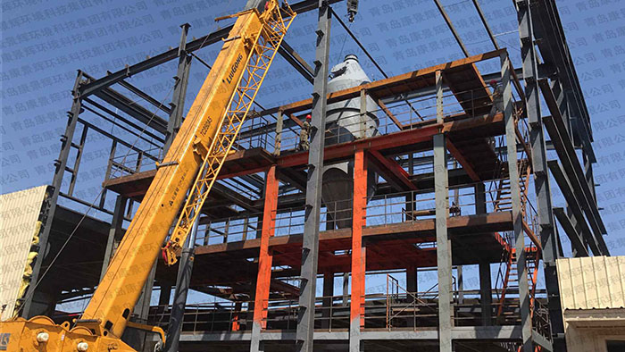 寧夏飼料添加劑三效蒸發(fā)器廢水處理項目工程安裝現(xiàn)場 寧夏飼料添加劑三效蒸發(fā)器廢水處理項目工程安裝現(xiàn)場